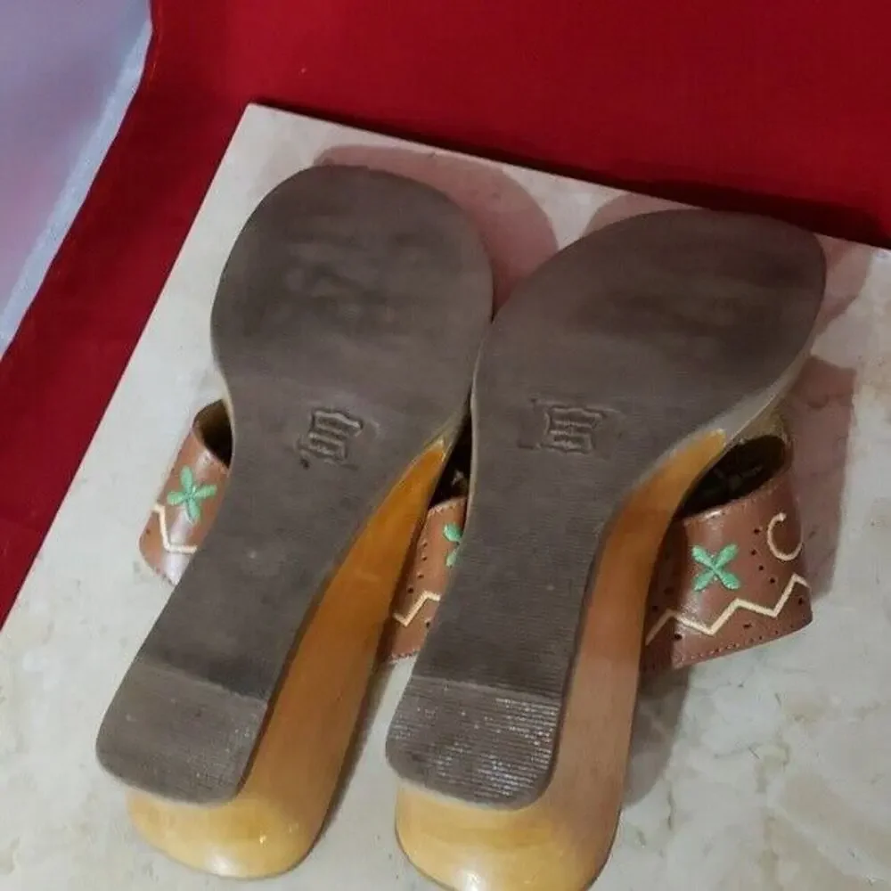 No Boundaries Wedges Floral Wedges - Size 8.5